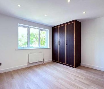 Cliff Drive, Canford Cliffs, BH13 - Photo 4