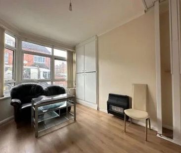 4 bedroom terraced house to rent - Photo 1