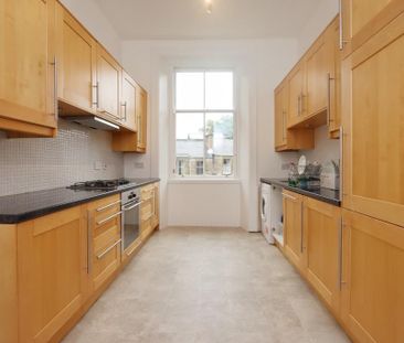 2 bedroom flat to rent - Photo 6