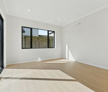 Brand-New Beginnings on Short Street - Photo 5