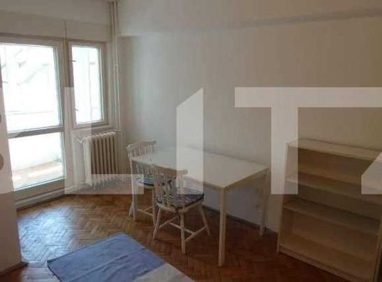 Garsoniera 35 mp, decomandata, zona Teatrului National - Photo 1