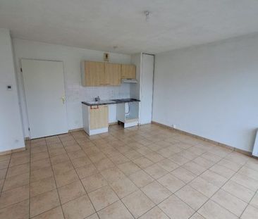 T2 AVEC PARKING - Photo 1