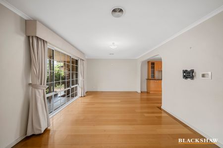 6 Schuler Place, McKellar ACT 2617 - House For Rent | Domain - Photo 3