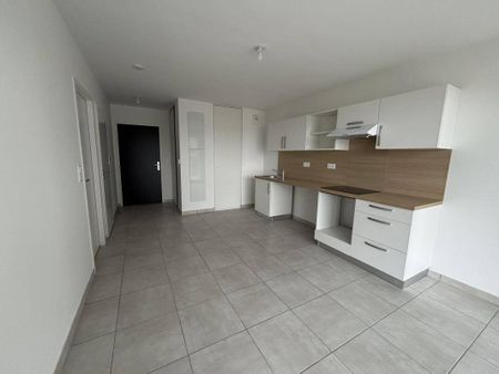 Appartement 2 pièces - - Photo 2