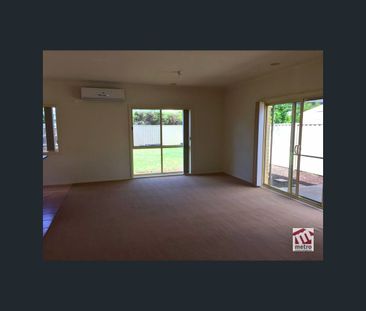 51 Neptune Drive, Point Cook, Vic 3030 - Photo 3