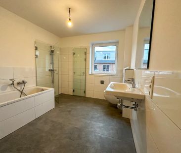 Wunderschöne 4-Zi-Whg. in der 1.Etage mit Balkon - Photo 4