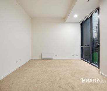 302/22-40 Wills Street, Melbourne - Photo 4