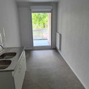 Appartement faux 4 PRE ROND 1 à ISSOIRE - Photo 4