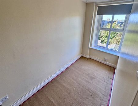 3 Bedroom Terraced Available Arranging tenancy - Photo 4