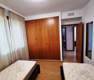 Luxury Semidetached House for rent in Benahavís, Spain - Photo 1