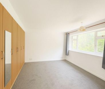 3 bedroom detached house to rent - Photo 5