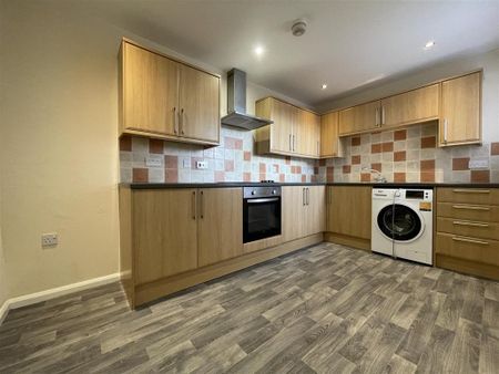 2 bedroom apartment to rent - Photo 3