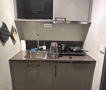 Karolinska Institutet, Solna - Photo 4