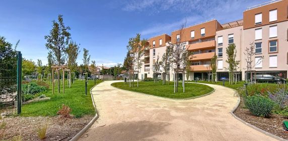 Appartement à louer 4 pièces 80.58m² - Photo 2