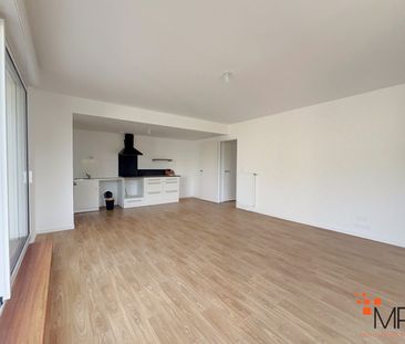 Location Appartement 4 pièces 81m² - Photo 1