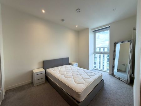 Lightbox Blue, Media City Uk, Salford Quays, M50 - Photo 4