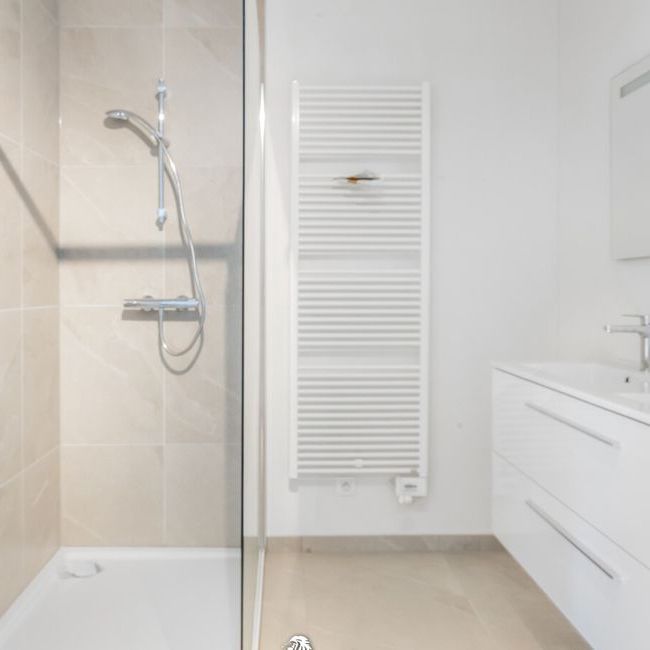 Appartement te huur in Kortrijk voor € 1.050 met 2 slaapkamers - Photo 1