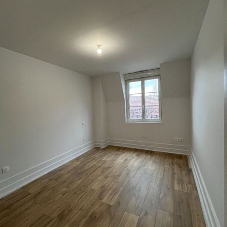 Location Appartement 3 pièces 59m² - Photo 3