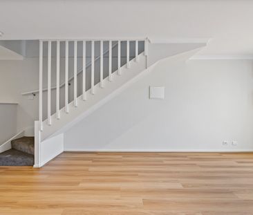 10 Quealy Street, Casey ACT 2913 - House For Rent | Domain - Photo 2