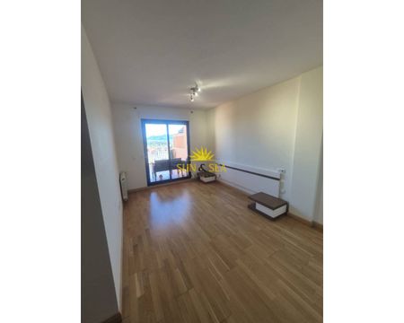 THREE-BEDROOM APARTMENT - MURCIA - Photo 4