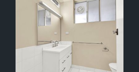 Ground floor Toorak gem - Photo 4