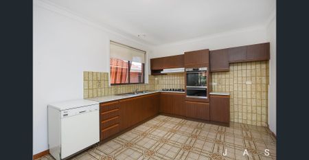 Large Home in Prime Location - Photo 5