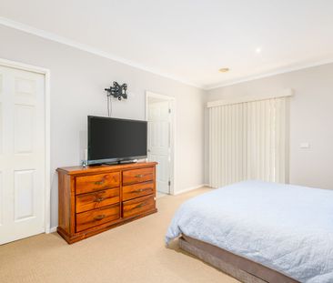 Golf Course Living! - Photo 3