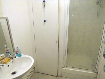 Palmeira Square, Hove, BN3 1FA 0 bedroom flat to rent - Photo 4