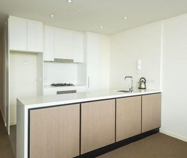 Contemporary Designer Apartment with Terrace Entertaining - Photo 4