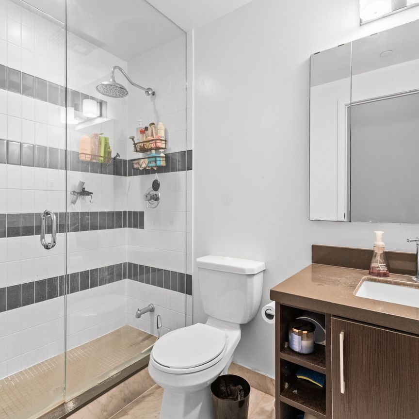 For Lease - 2200 Lakeshore Boulevard Unit# LPH07, Toronto, Ontario - Photo 1