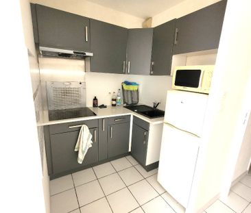 Location Appartement 29m² CALAIS 62100 - Photo 5