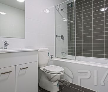 Stylish & Convenient Living in the Heart of Parramatta, rent includ... - Photo 6