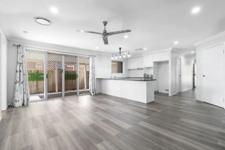“Perfect Blend of Lifestyle, Location and Convenience” - Photo 5