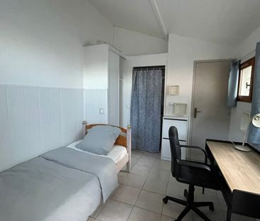 Location Appartement 1 pièce 13m² - Photo 4