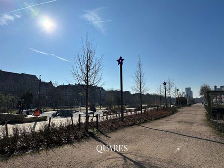 Ruim gemeubeld appartement met zicht op het Zuidpark en aangenaam terras. - Photo 4