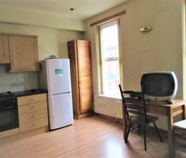 Great Apartment, 7b Canterbury Street, Belfast, Belfast, BT7 1LB - Photo 4