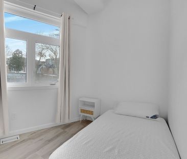 For Lease - 66 Silverthorn Avenue Unit# Upper, Toronto, Ontario - Photo 2