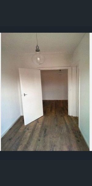 The Perfect Location! - Photo 1