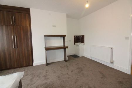 Fishergate Hill Top Floor Flat 6, PRESTON, Lancashire PR1 8JD - Photo 5