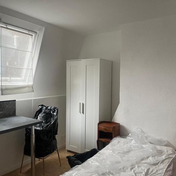 Appartement à Louer à LILLE 580 € - Photo 1
