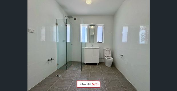 Brand-New Renovation | 2-Bedroom Apartment - Photo 1