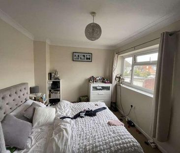 Coltham Close Charlton Kings Cheltenham, GL52 - Photo 3