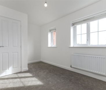 2 bedroom house to rent Brome Close, Harpole, Northampton, Northamp... - Photo 3