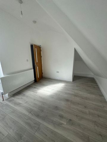 4 bedroom house share to rent - Photo 2