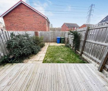 2 bed terraced house to rent in NE13 - Photo 1