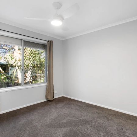 Recently Renovated! - Photo 3