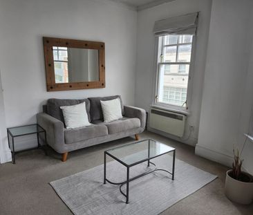 1 Bed Flat, Minories, EC3N - Photo 4