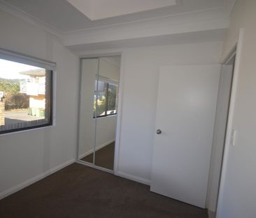 BEACHFRONT RESERVE APARTMENT WITH AMAZING VIEWS! - Photo 4