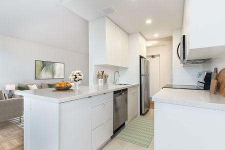 For Lease - 1220 Bayview Avenue Unit# 203, Toronto, Ontario - Photo 2