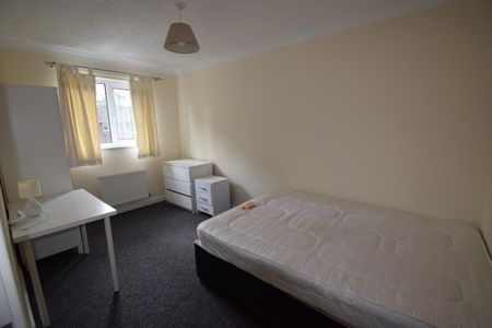 4 bed terraced house to rent in Devonshire Street, Norwich, NR2 - Photo 4